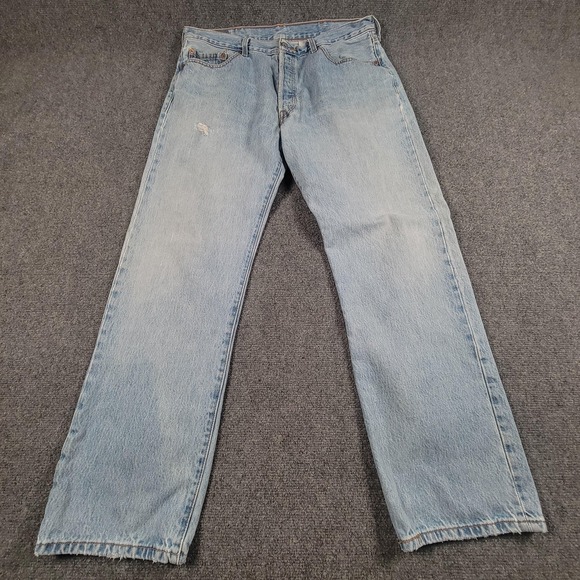 Levis 501 Jeans Mens 38x32 Light Wash Button Fly Straight Leg Denim Distressed - Picture 2 of 12